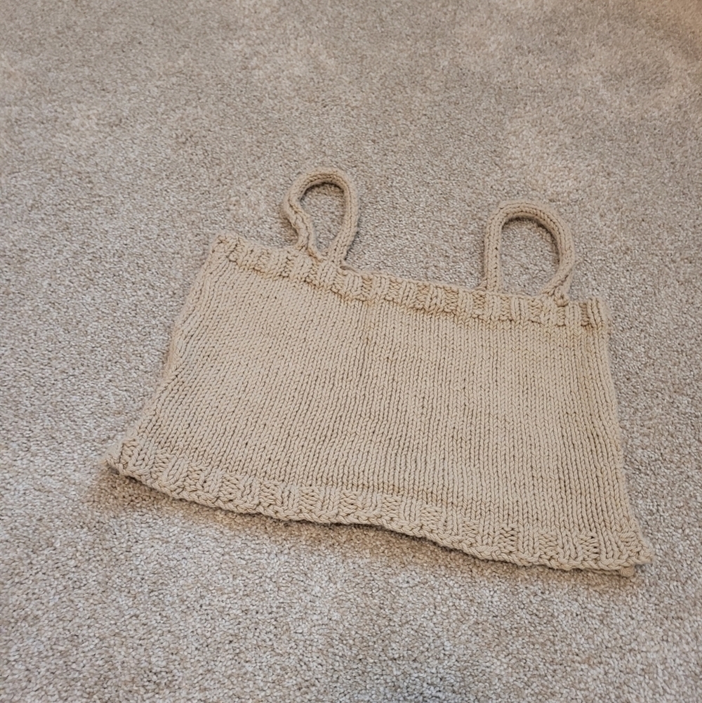 Urbankissed Women's Crochet Knit Crop Top Size Medium - Picture 4 of 5